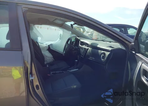 2018 Toyota Corolla Le z USA, uszkodzony, nr VIN 2T1BURHE4JC980373